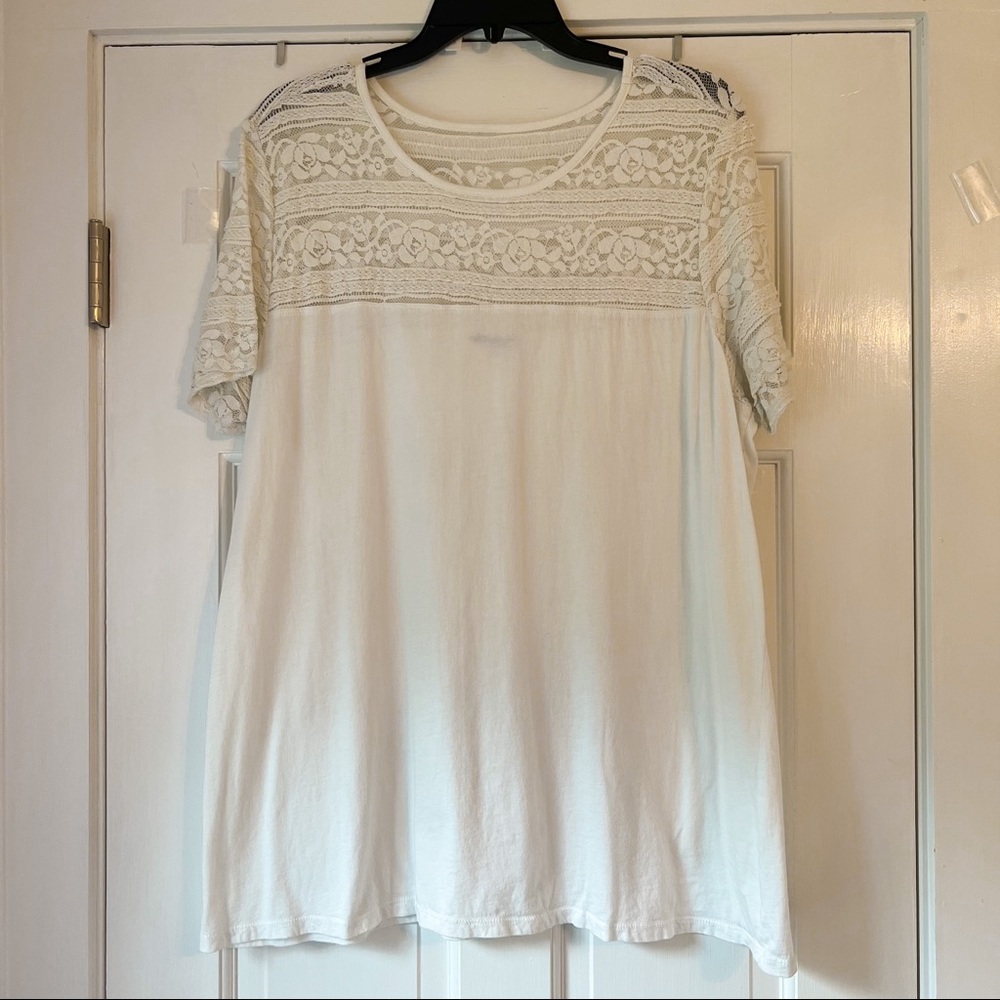 LOFT XL Short Sleeve White Tee with Lace Detail